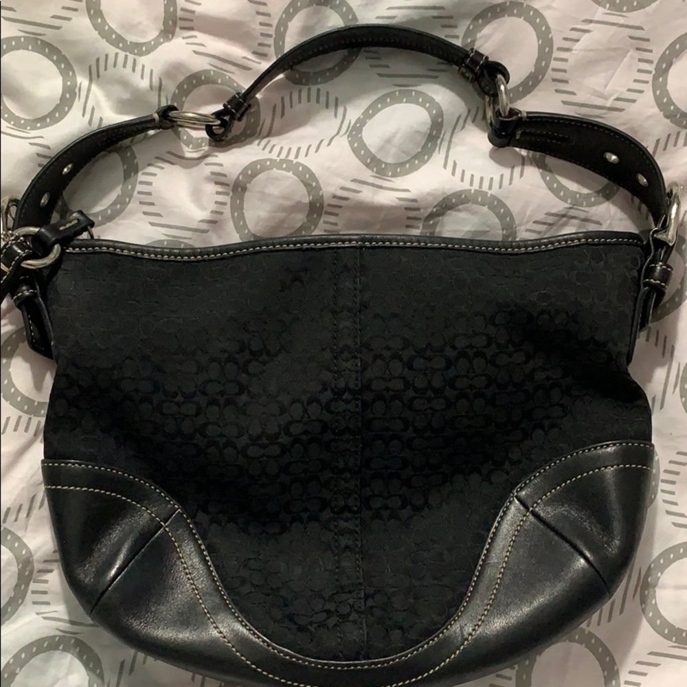 Preloved coach purse